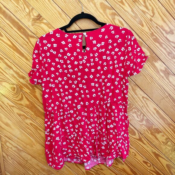 Seraphine Maternity Leora Red Floral Nursing Short Sleeve Top - Picture 2 of 4